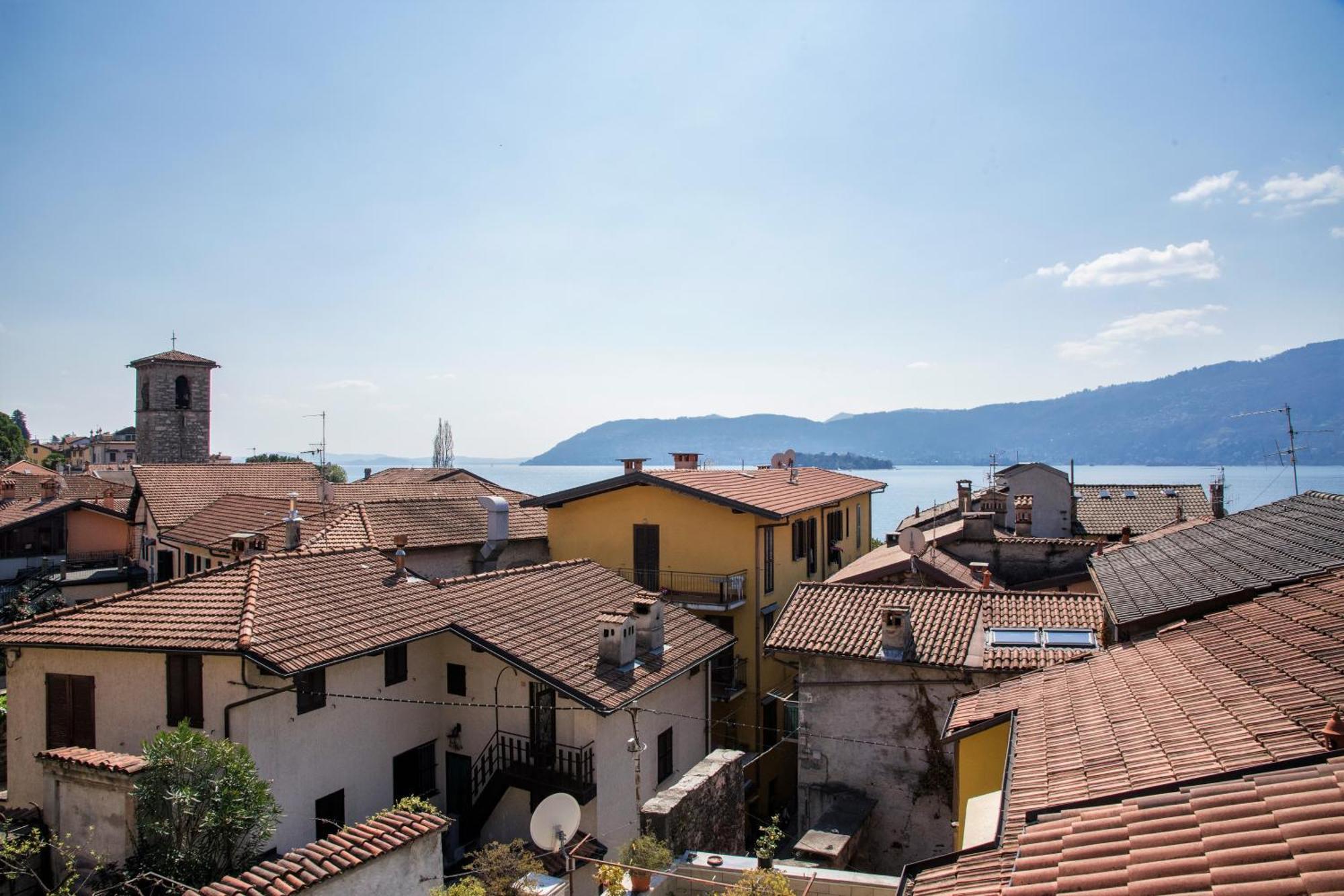 Dependance Pesce D'Oro Hotel Verbania Exterior photo